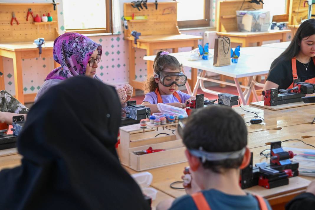 Konya’da eller birleşti, kalpler buluştu, unutulmaz eserler çıktı 13